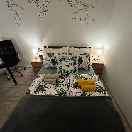 Garibaldik Apartman Apartment Budapest Ngoại thất bức ảnh